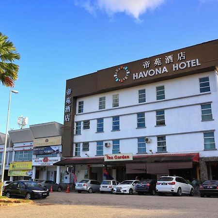 Havona Hotel - Taman Tropika Kulai Luaran gambar